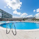 Polanki Aqua Family Retreat - Comfort, Wellness & Pool